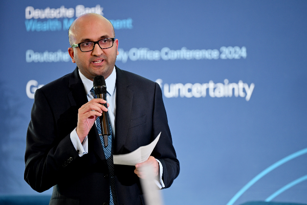 Arjun Nagarkatti Head of Deutsche Bank's Private Bank for Central Europe and the US, addresses the crowd at the 2024 Deutsche Bank London Family Office Conference
